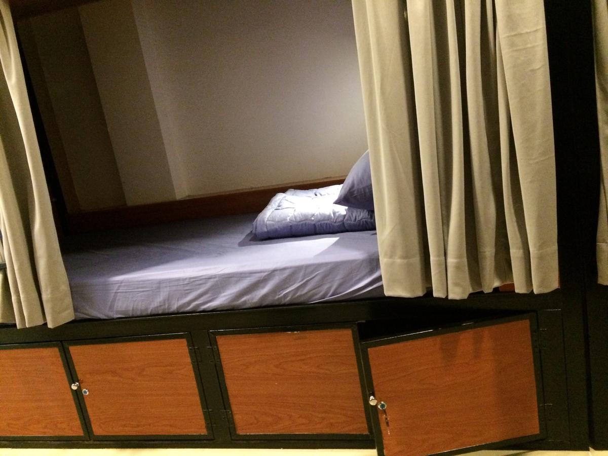 Wanderlust Saigon Hostel & Rooftop Bar Ho Chi Minh City Bagian luar foto