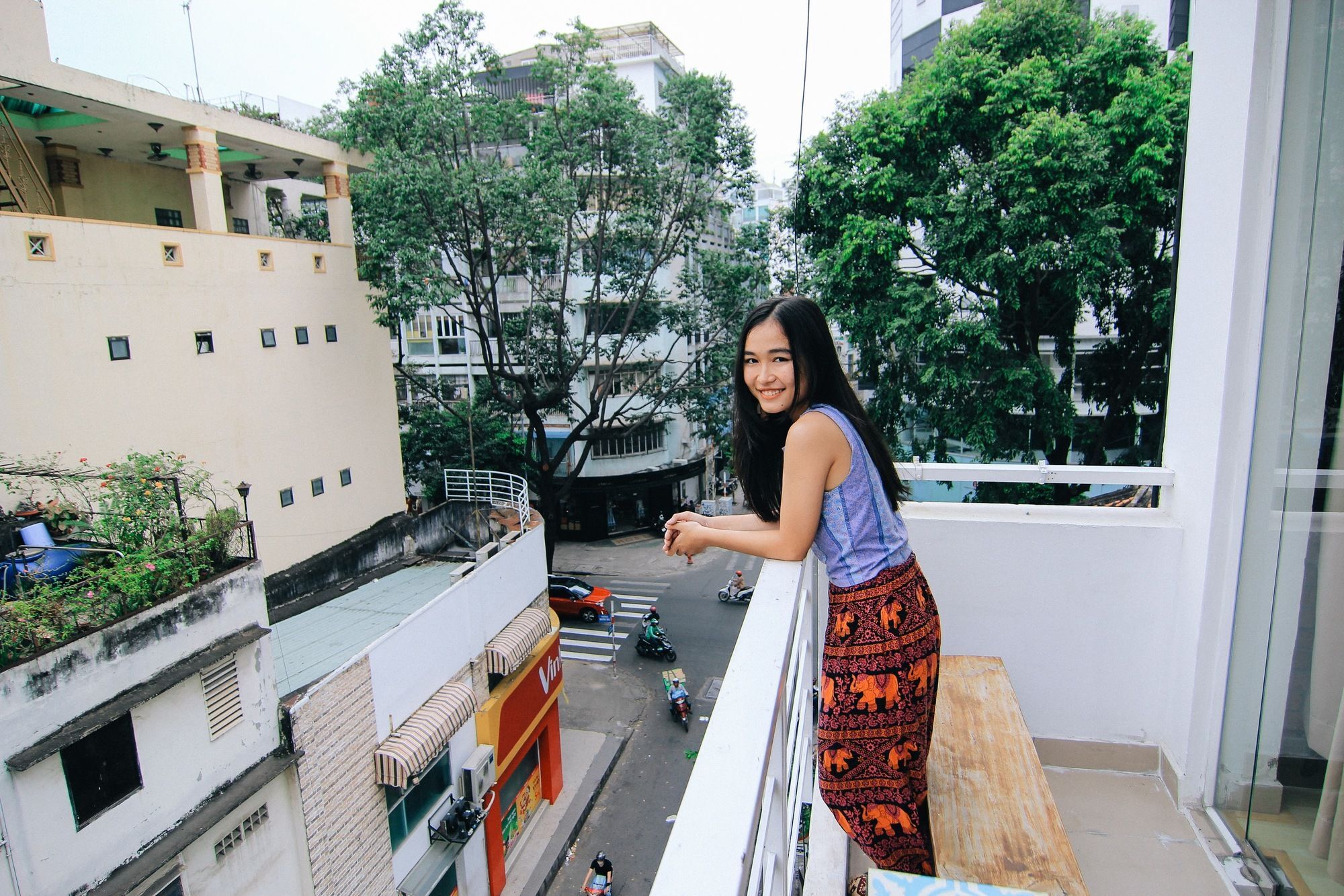 Wanderlust Saigon Hostel & Rooftop Bar Ho Chi Minh City Bagian luar foto