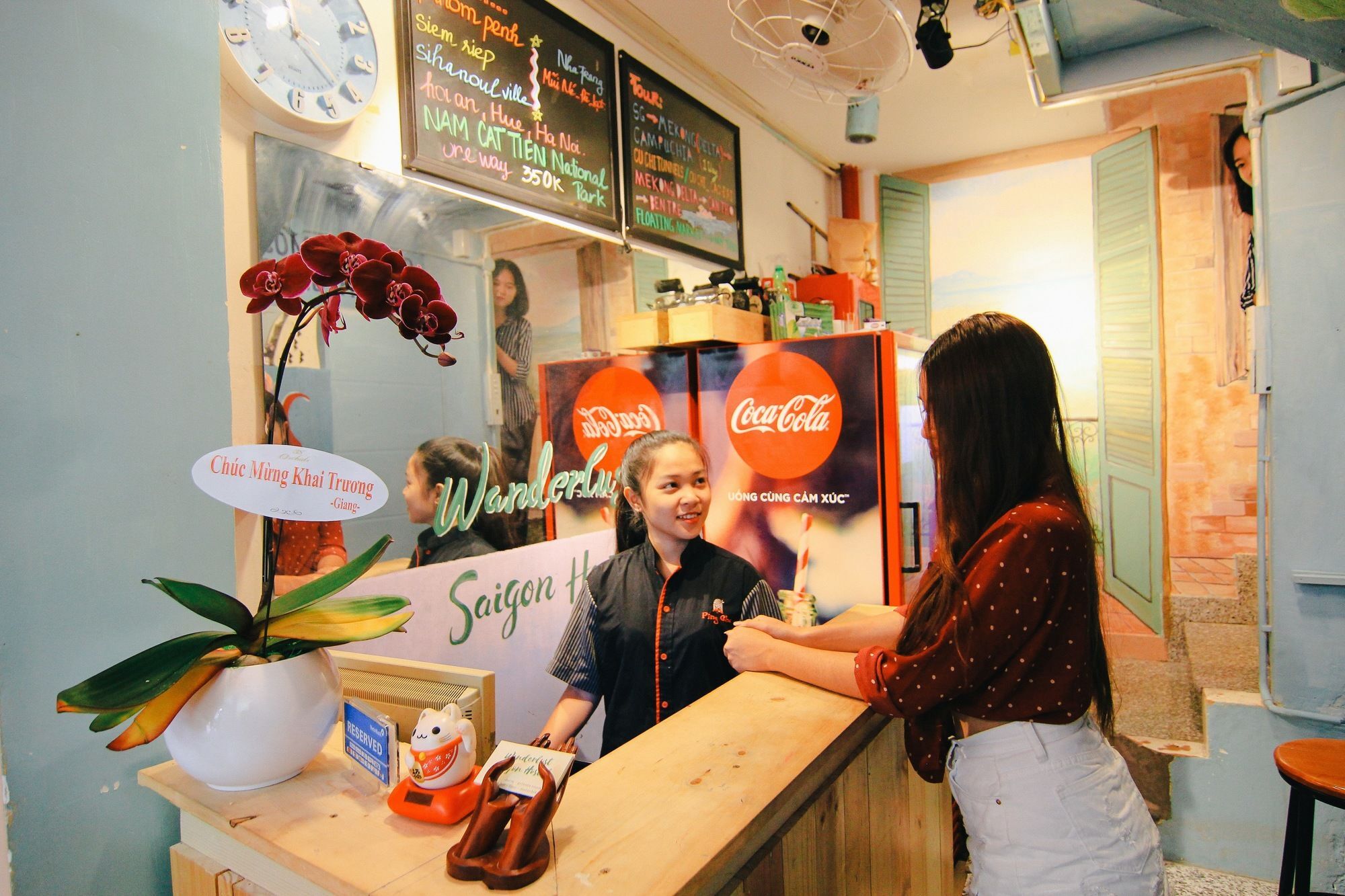 Wanderlust Saigon Hostel & Rooftop Bar Ho Chi Minh City Bagian luar foto